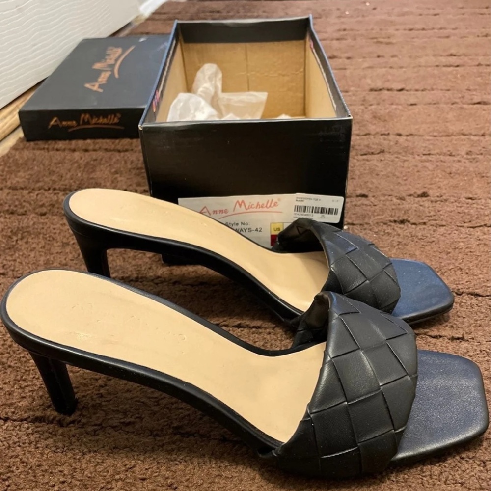 Size 6 heels